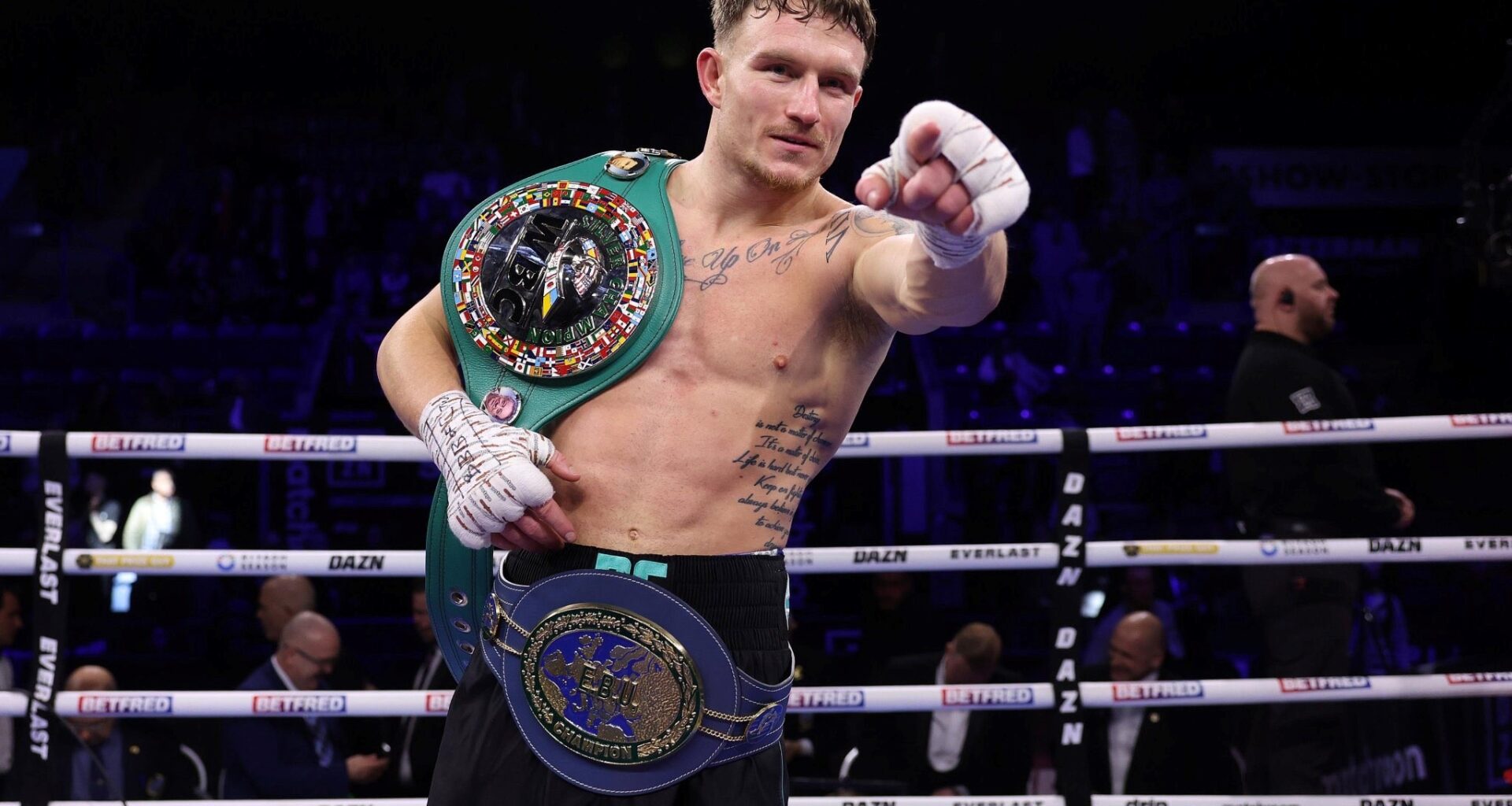 Sheffield star Dalton Smith leads Yorkshire boxers into the New Year