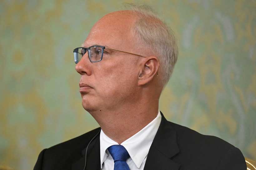 US and Russia Engage in Talks to Resolve Trade Disputes and Expand Economic Ties