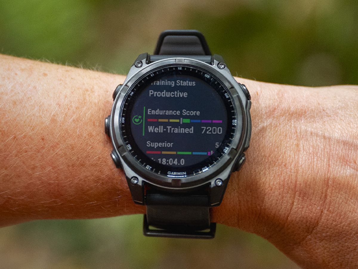 Garmin releases new Fenix smartwatch update with map bug fix