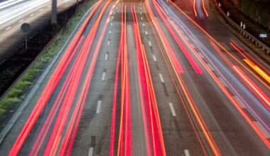 Commission set to severely weaken 2035 combustion engine ban – POLITICO