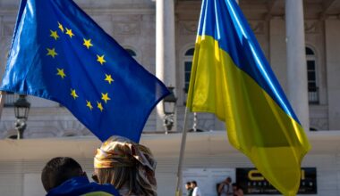 EU starts crucial week with Zelenskyy talks and bid to save €210B loan – POLITICO