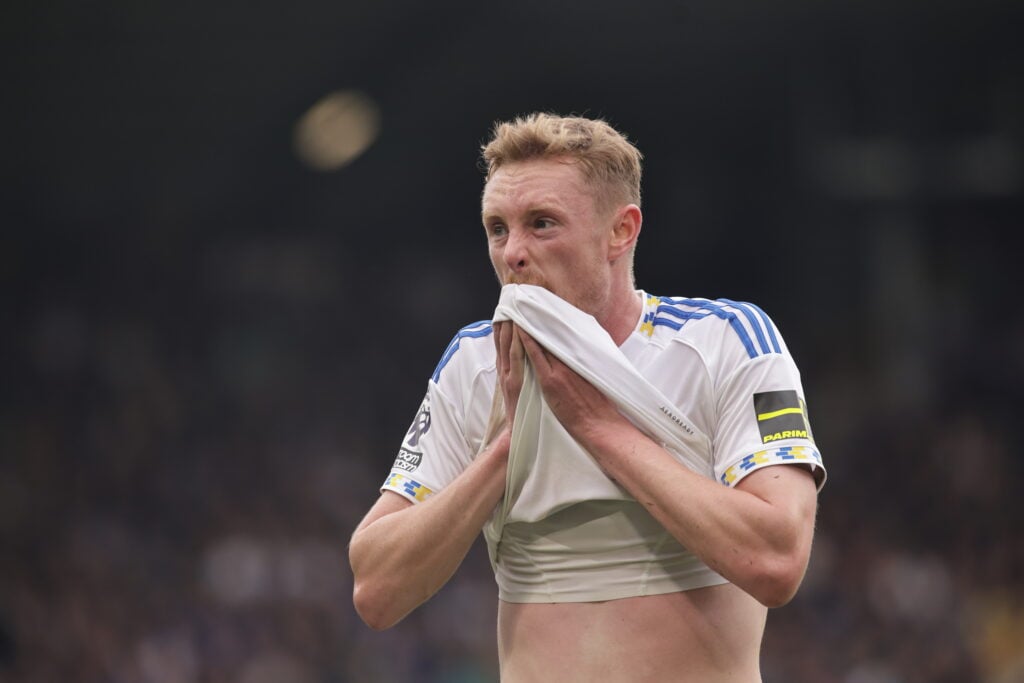 Sean Longstaff looking dejected while playing for Leeds United