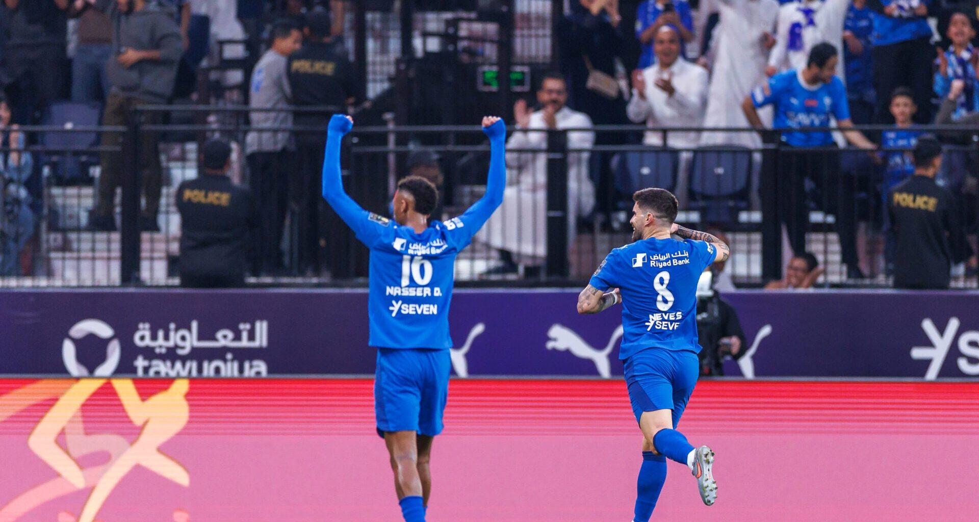 £15m player left out of matchday squad after new January links with Leeds United