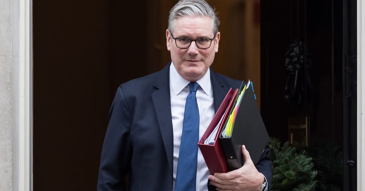 Starmer insists Europe ‘united behind Ukraine’ after Trump’s attack – POLITICO