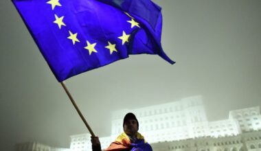 EU agrees bare-bones anti-corruption law – POLITICO
