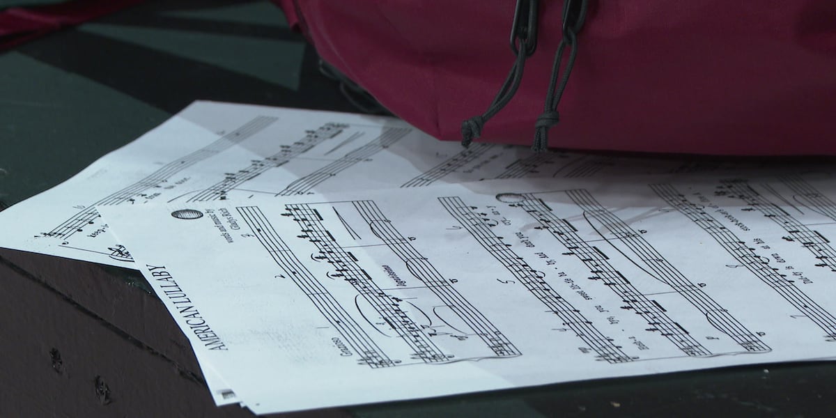 Mount Horeb music students depart to perform in London after yearlong prep