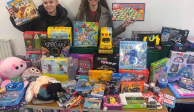 Seasonal present project success in Armley 