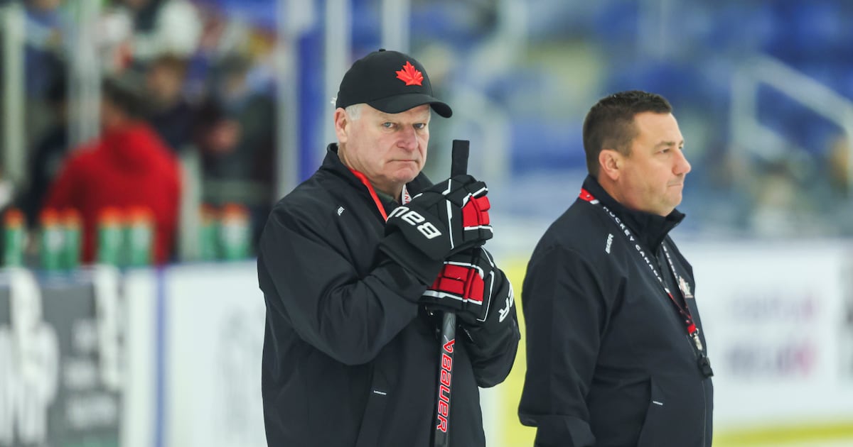 Knights coach Hunter excited for London homecoming as Canada faces Sweden in World Junior tune-up