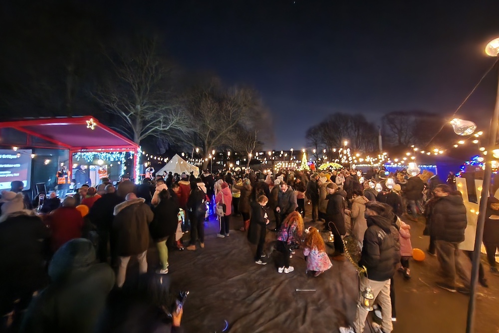 Beeston shines again at Lantern Festival
