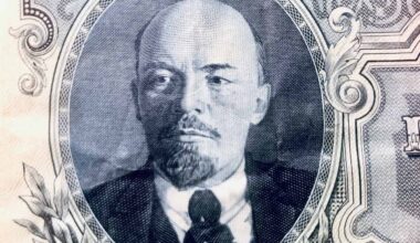 Russia's Major Exchanges Gear Up For Regulated Cryptocurrency Trading