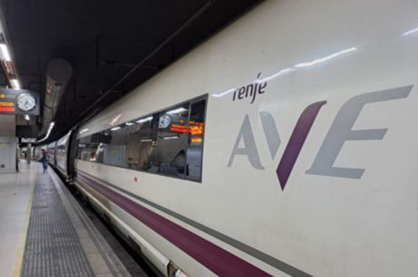 Spain prepares a Madrid–Barcelona high‑speed train in under two hours