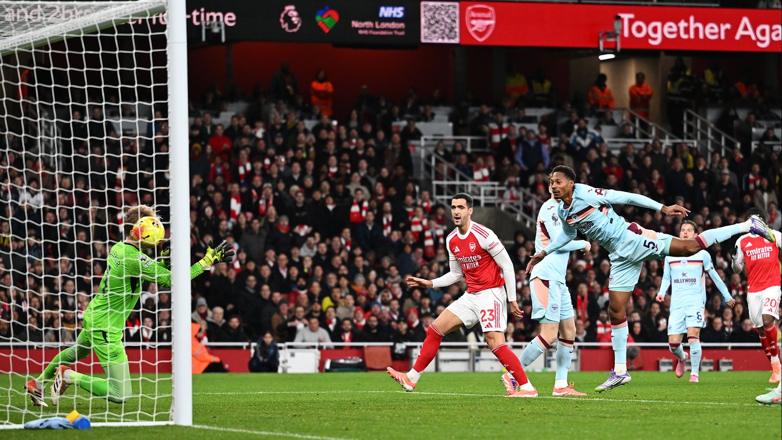 Arsenal 2 - 0 Brentford - Match Report