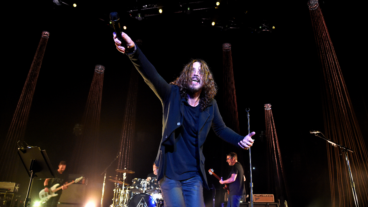 Temple Of The Dog on stage in 2016