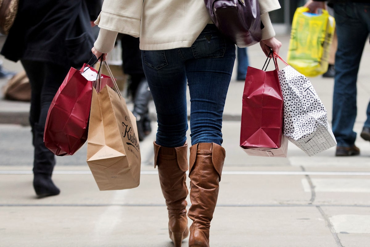 If you want to stress less about money in 2026, make December your reset month