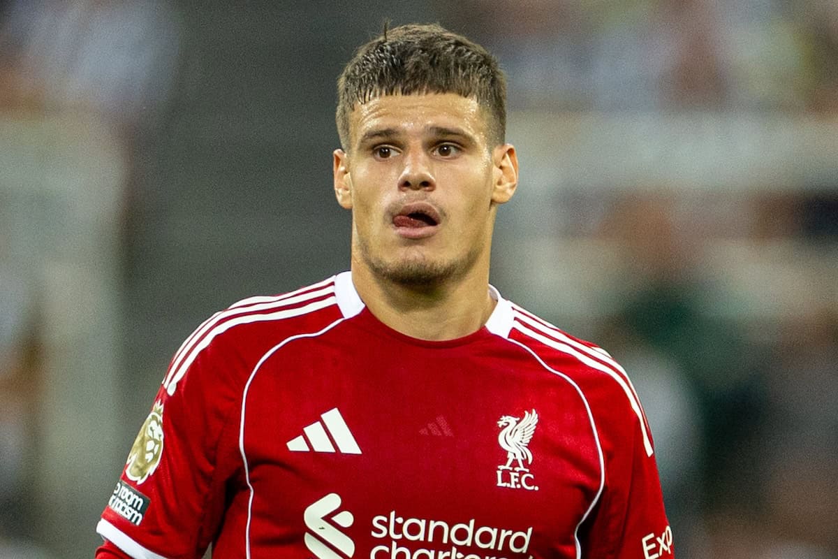 NEWCASTLE-UPON-TYNE, ENGLAND - Monday, August 25, 2025: Liverpool's Milos Kerkez during the FA Premier League match between Newcastle United FC and Liverpool FC at St James' Park. (Photo by David Rawcliffe/Propaganda)