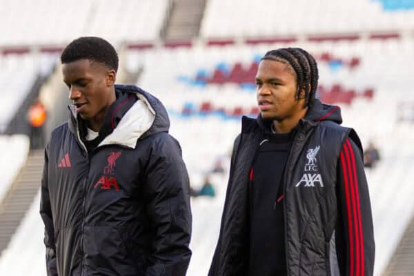 LONDON, ENGLAND - Sunday, November 30, 2025: Liverpool's (L-R) Trey Nyoni and Rio Ngumoha on the pitch before the FA Premier League match between West Ham United FC and Liverpool FC at the London Stadium. (Photo by David Rawcliffe/Propaganda)