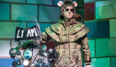 Liam Rattagher, a rat with global domination ambitions with sidekick mayor of London Damian Allbran slay poptastic panto Dick Whittington