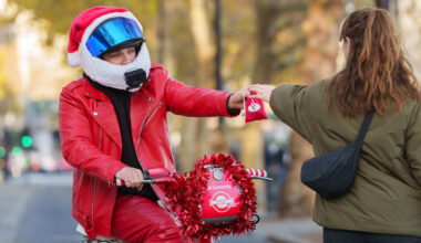 Manchester Has Been Named One Of The Kindest Cities In The UK During The Festive Period – But You Won’t Believe Which City Came In First Place For Festive Cheer