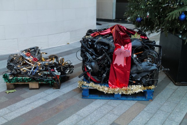 W8media. W8media Sir Mark Peter Rowley . Sir Mark Peter Rowley Commissioner of the Metropolitan Police Service gives a talk about the new crackdown on illegal e-bikes and electric scooters throughout the capital and battling the crime figures. A heavy police presence at Cambridge circus with over 60 officers stopping and checking e-bikes, any found to be illegal are seized and crushed-pictured 30 bikes by the bottom of the met police xmas tree by Scotland Yard. 05/12/2025.