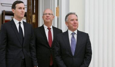 Four things to know as Ukraine ceasefire talks continue