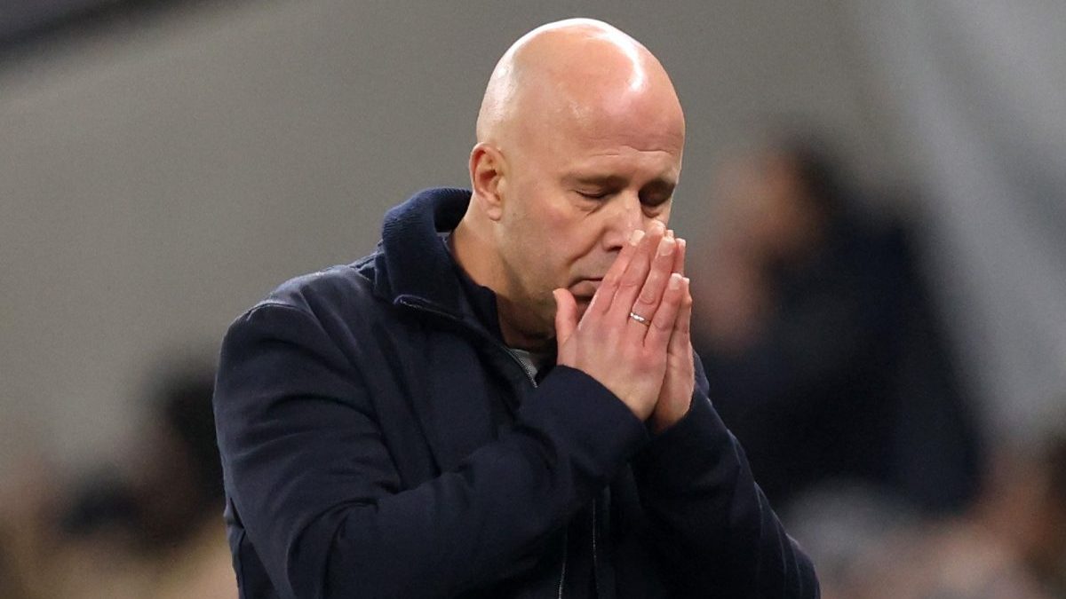 Liverpool to defend the title and Lampard to flop