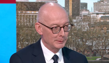 Minister shuts down David Lammy after he refused to rule out reversing Brexit