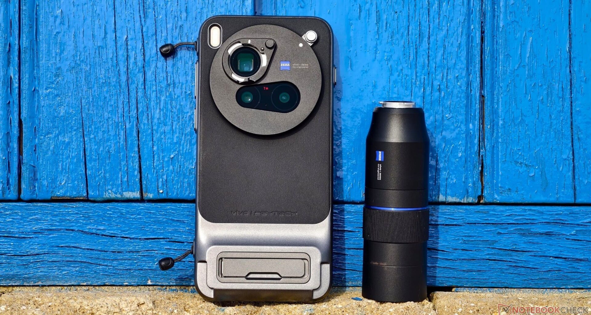 Vivo X300 Pro camera test in Cyprus - Part 1: Is the Zeiss teleconverter really worth it?