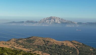 Spain sees ‘no direct link’ between treaty and its defence relations with US