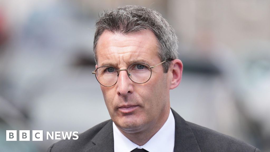 Bluetongue: Northern Ireland farmers face 'serious consequences' over disease