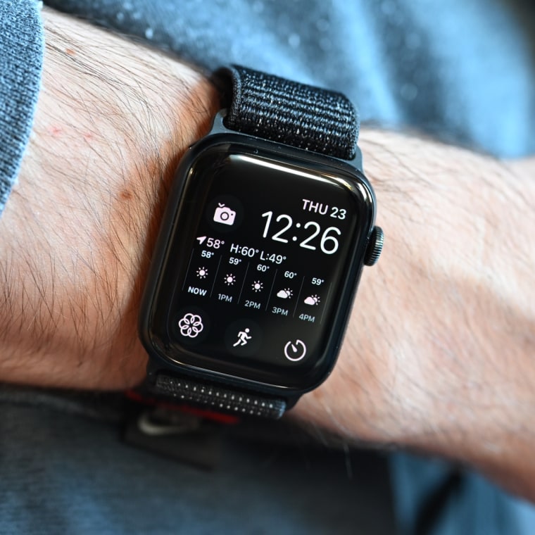 A close up of the Apple Watch SE 3 on the wrist of the writer.