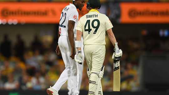 archer-and-smith-got-involved-in-some-heated-verbals-on-day-4-of-the-gabba-test