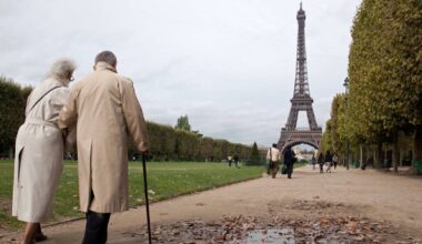 Aussie retirees in France face pension limbo