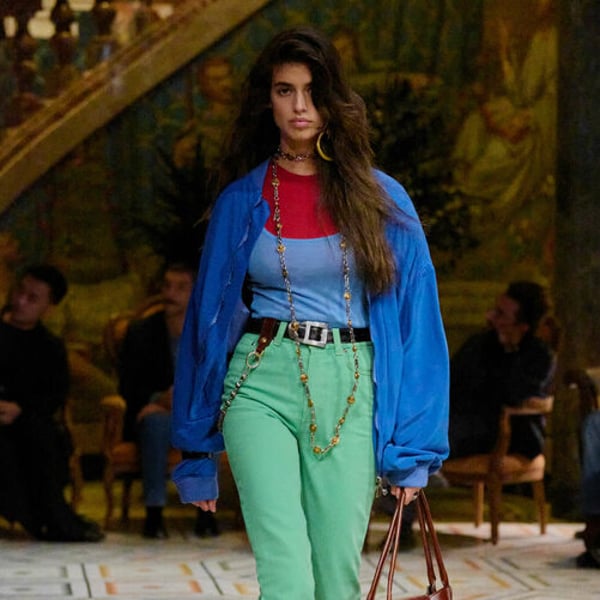 Prada completes its acquisition of Versace