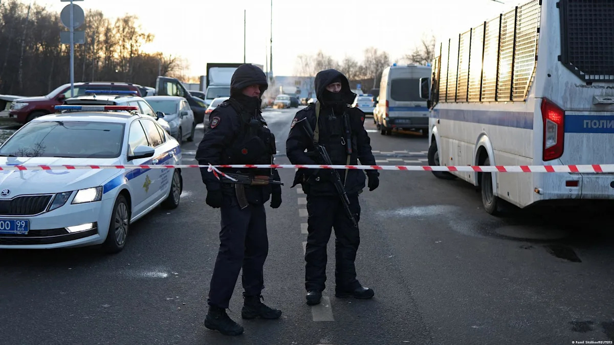 Russia: Police officers killed in new Moscow explosion