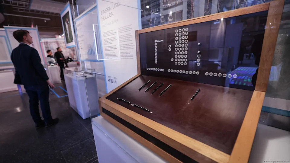 German computer pioneer Konrad Zuse may have invented the world's first programmable computer, but his descendants have fallen behind digitally<span class="copyright">Oliver Berg/dpa/picture alliance</span>