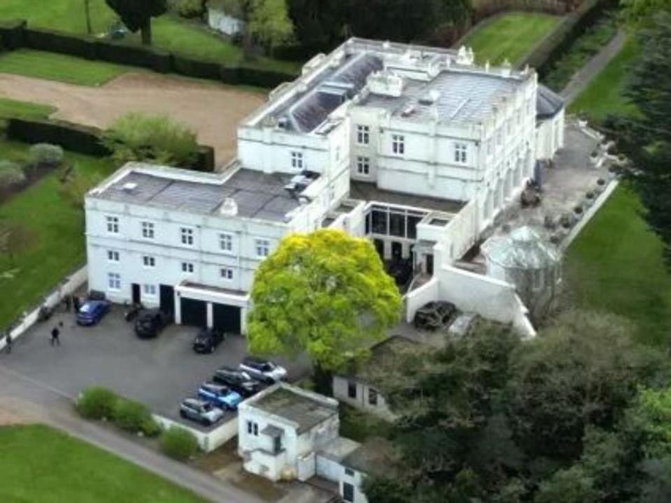 List of features in new ex-royal house revealed