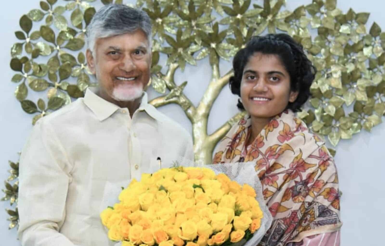 AP Govt’s Big Boost To Cricketer Charani!