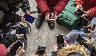 Woman jailed in Spain for sharing private conversation between her husband and their children in parents&#039; group chat