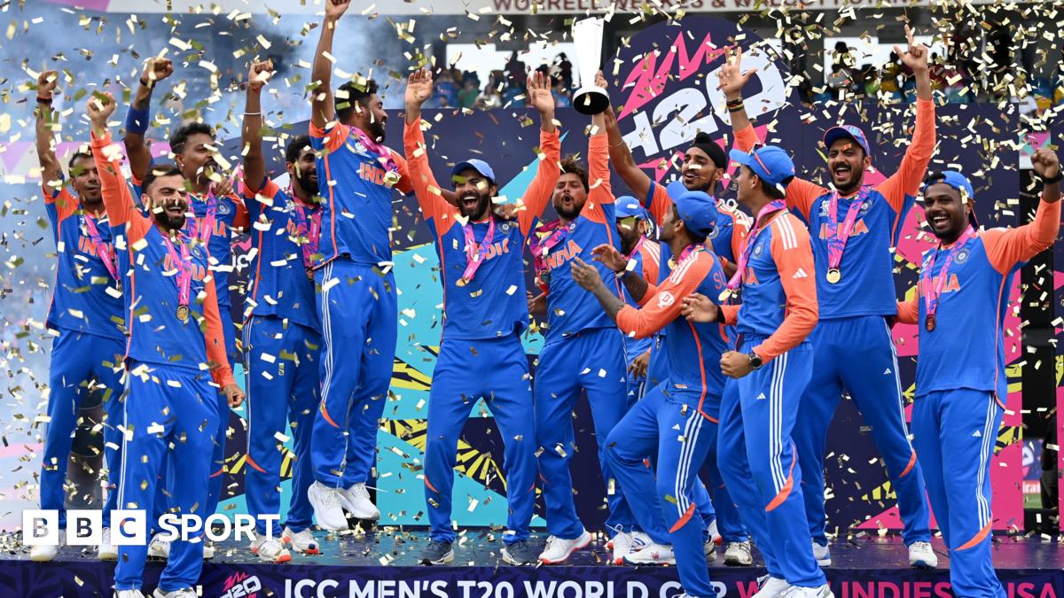 India celebrate their 2024 T20 World Cup victory