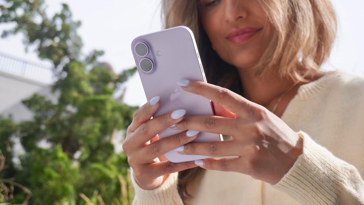 The iPhone's new call screening feature makes updating to iOS 26 totally worth it for me