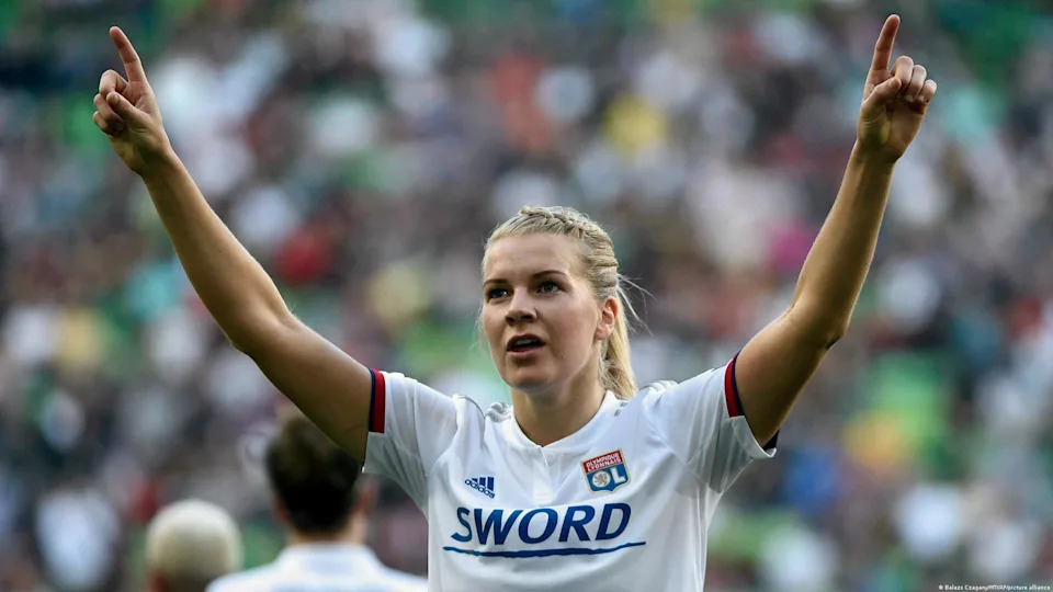 Ada Hegerberg – 69 goals* - The Norwegian striker is not only the all-time Champions League top scorer, but also holds the record for most goals scored in a single season (15). In 2018, she was awarded the first women’s Ballon d’Or and in 2019 became the first to score a hat trick in the final. The four-time Champions League winner has played for French heavyweights Lyon since 2014. *as of November 11, 2025<span class="copyright">Balazs Czagany/MTI/AP/picture alliance</span>