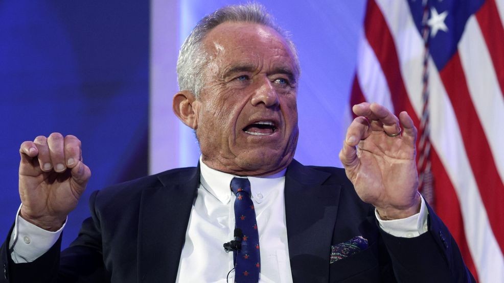 The National Desk dark theme brand icon