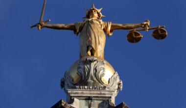 Inside London’s crippling court delays as Labour moves to cut back jury trials