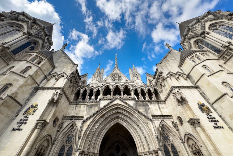 Front facade of the Royal Courts of Justice