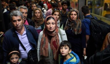 What makes people welcome or reject refugees? What research in Germany reveals