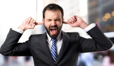 Tech leaders fill $1T AI bubble, insist it doesn't exist • The Register