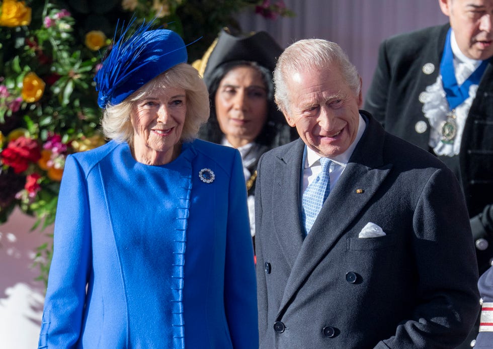 State Visit By The President Of The Federal Republic of Germany - Day 1 windsor, england december 3: king charles iii and queen camilla during the formal welcome of germanys president at the royal dais on december 3, 2025 in windsor, england. the president of the federal republic of germany, accompanied by ms. elke budenbender, are paying a state visit to the united kingdom as the guests of their majesties the king and queen. the visit is the first from germany in 27 years and will be marked with ceremonial visits, an address to the uk parliament and a banquet. (photo by mark cuthbert/uk press via getty images)