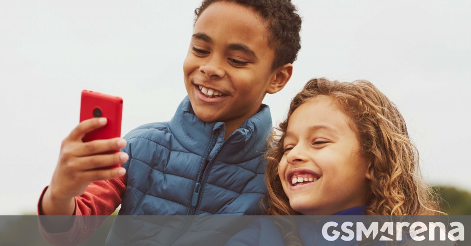 XploraOne by HMD is a hybrid phone for kids