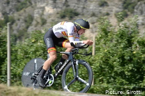 Haimar Etxeberria, in full flight during a time trial with the Spanish national team