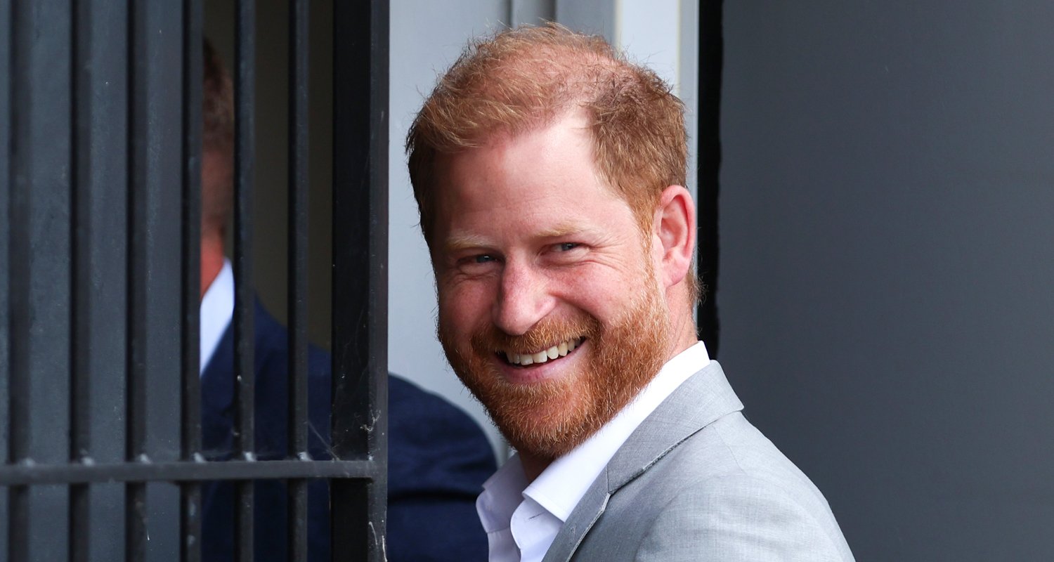 Prince Harry Compares Royal Family Life to ‘Downton Abbey,’ Jokes TV Show Had Less ‘Drama’ | Downton Abbey, Prince Harry, Royals | Celebrity News and Gossip | Entertainment, Photos and Videos